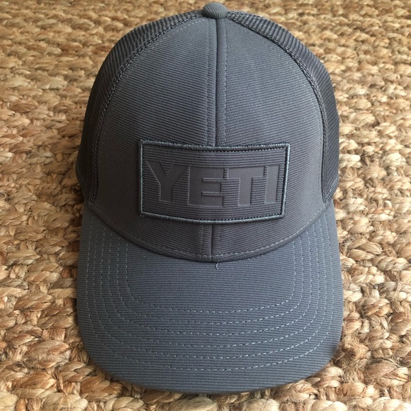 New: YETI Core Patch Logo Truckers Hat. SnapBack. One Size - Picture 1 of 11